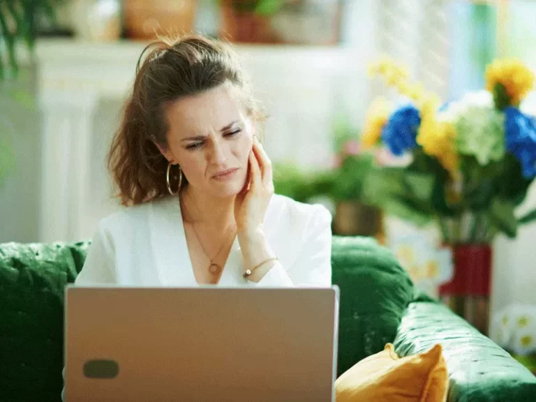 Cosa fare se soffri di mal di denti?